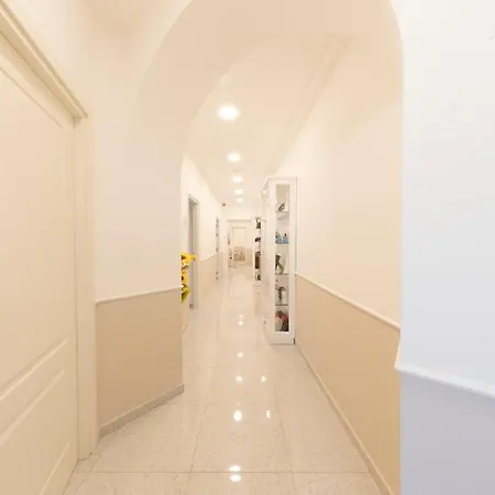 Bed & Breakfast Le Angioine Naples