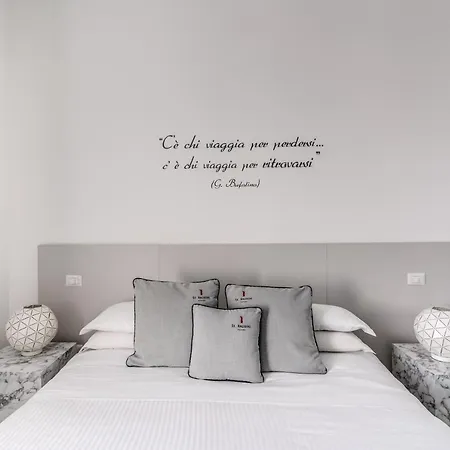 Le Angioine Bed & Breakfast Naples