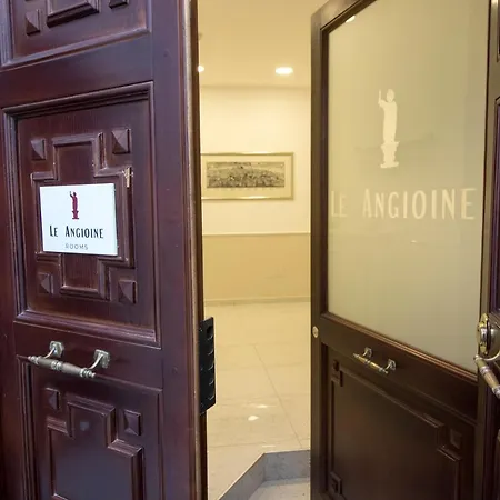 Bed & Breakfast Le Angioine Naples