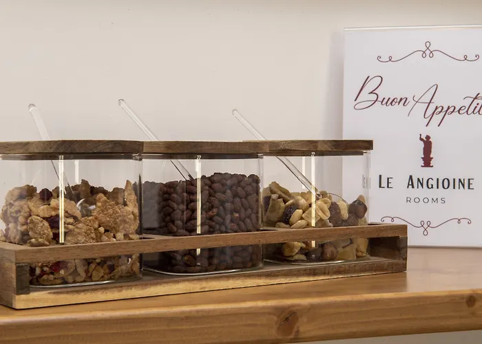 Le Angioine Bed and Breakfast